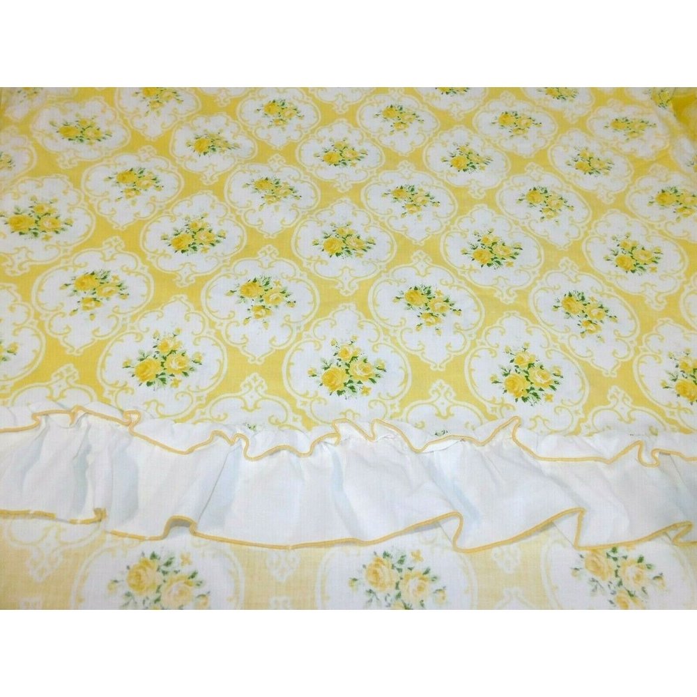 VTG Shabby Chic Yellow Cameo Rose Full / Double Flat Sheet Ruffle Edge Cottage - Picture 2 of 8